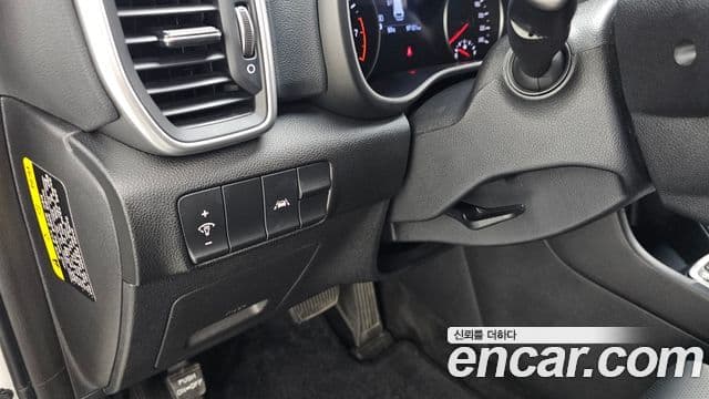 Kia Sportage The Bold 2020 — Şəkil 13/35