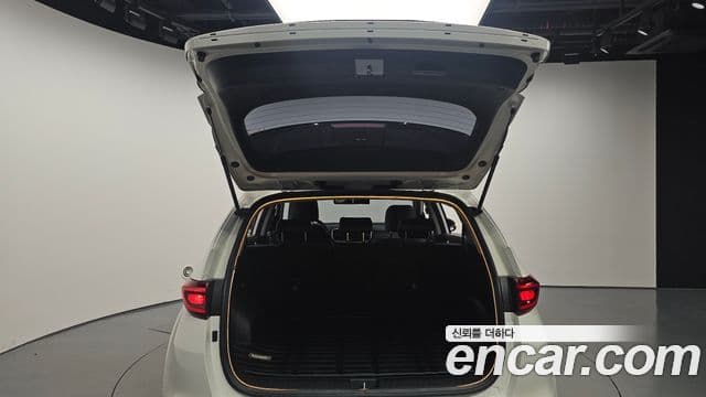 Kia Sportage The Bold 2020 — Şəkil 26/35