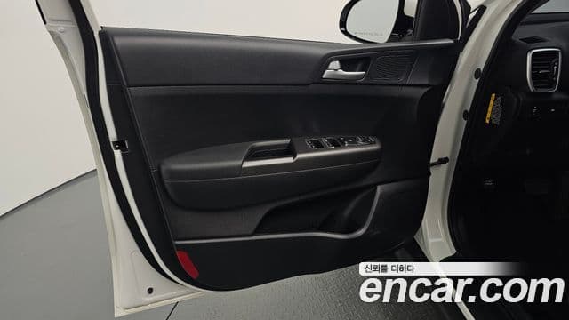 Kia Sportage The Bold 2020 — Şəkil 25/35