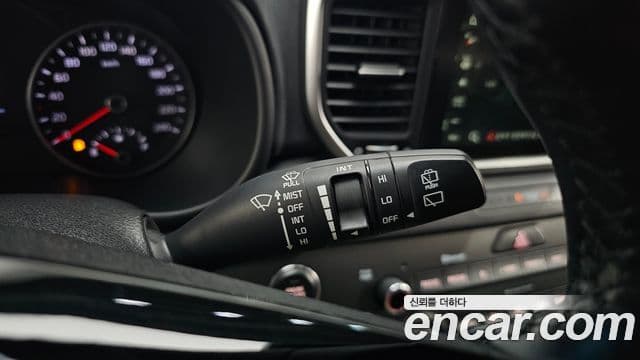 Kia Sportage The Bold 2020 — Şəkil 33/35