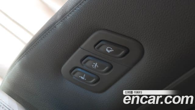 Kia K8 2022 — Şəkil 23/36