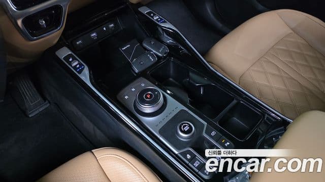 Kia Sorento 2022 — Фото 9/20