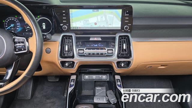 Kia Sorento 2022 — Фото 16/20