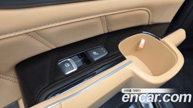 Kia Sorento 2022 — Фото 19/20