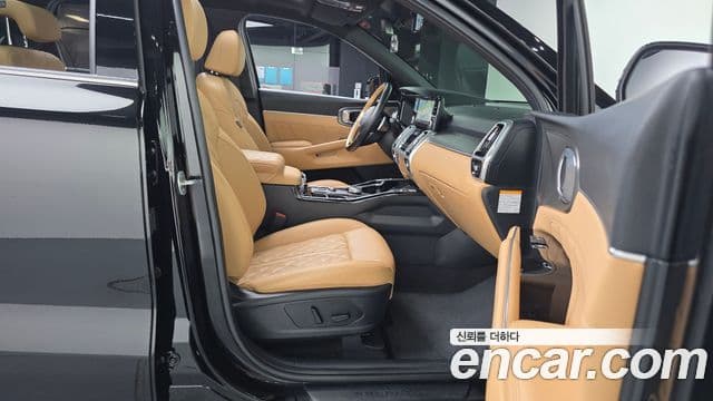 Kia Sorento 2022 — Photo 13/33