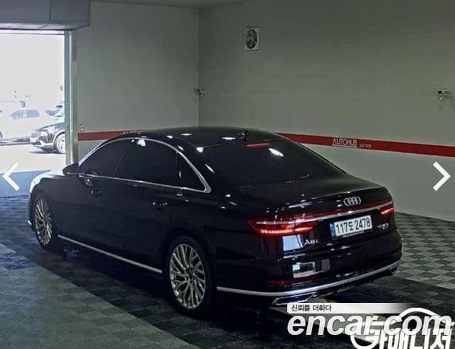 Audi A8 2021 — Photo 4/18