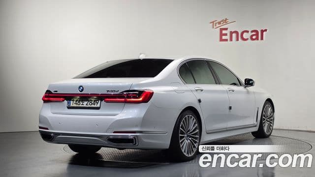 BMW 7 Series 2020 — Photo 11/34