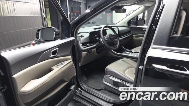 Kia Carnival 2024 — Фото 10/20