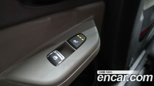 Kia Carnival 2024 — Şəkil 24/31