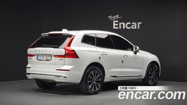 Volvo XC60 2024 — Şəkil 7/36