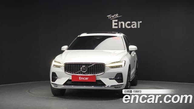 Volvo XC60 2024 — Şəkil 21/36