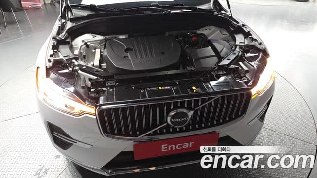 Volvo XC60 2024 — Şəkil 26/36