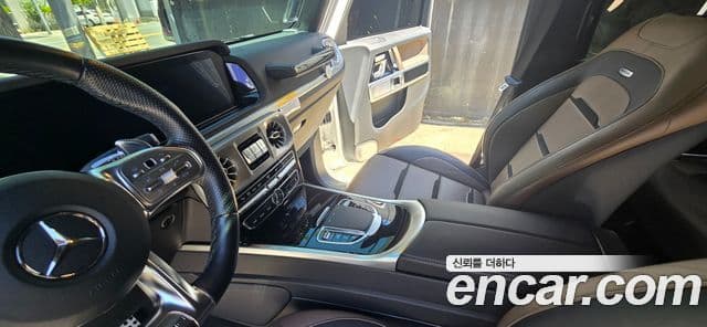 Mercedes-Benz G-Class 2021 — Photo 11/20