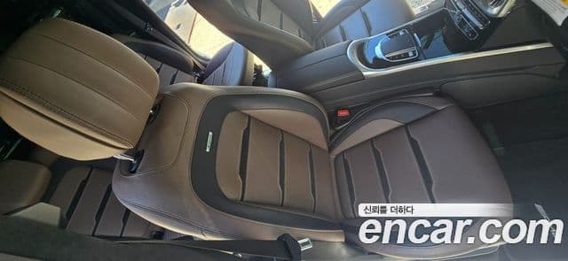 Mercedes-Benz G-Class 2021 — Photo 16/20