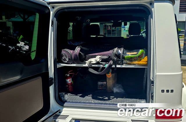 Mercedes-Benz G-Class 2021 — Photo 18/20