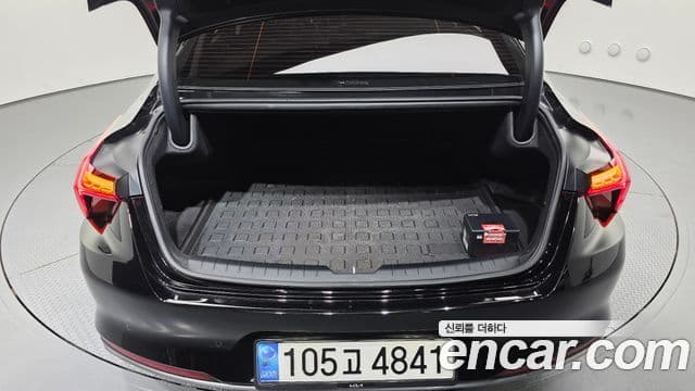 Kia K8 2022 — ფოტო 13/30