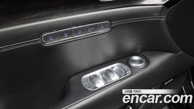 Genesis G90 2022 — ფოტო 1/38