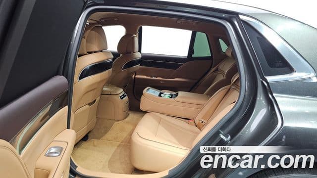 Genesis G90 2023 — Şəkil 12/20