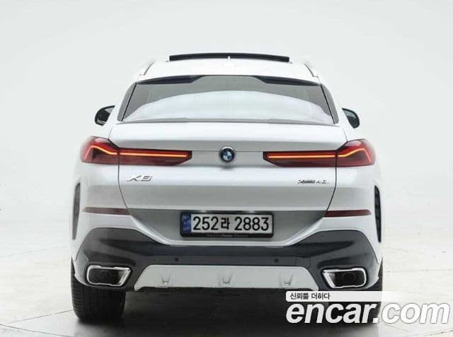 BMW X6 2021 — Şəkil 18/20