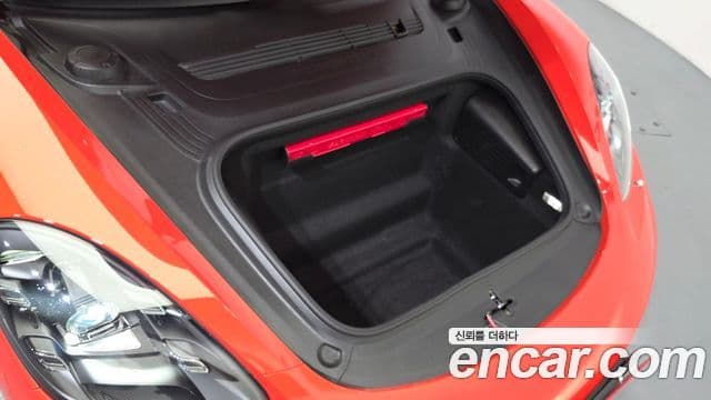 Porsche 718 Boxster 2018 — ფოტო 8/20