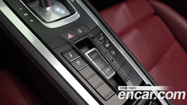 Porsche 718 Boxster 2018 — ფოტო 15/20