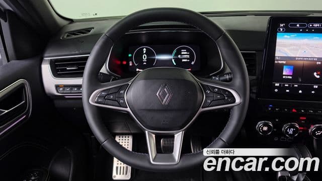 Renault Samsung Arkana 2025 — Фото 13/20