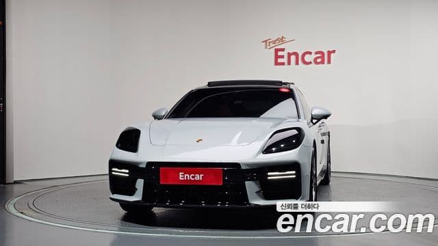 Porsche Panamera 2025 — Şəkil 18/34