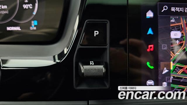 Porsche Panamera 2025 — Şəkil 27/34