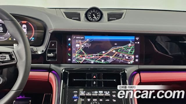 Porsche Panamera 2025 — Şəkil 32/34