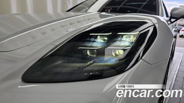 Porsche Panamera 2025 — Şəkil 1/34