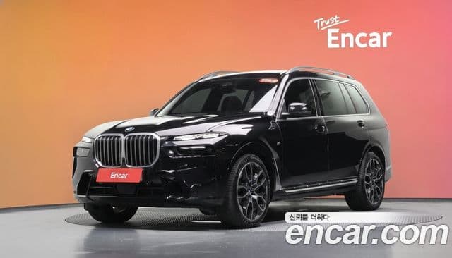 BMW X7 2025 — Photo 26/33