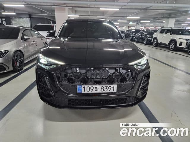 Audi Q5 2025 — Photo 10/20