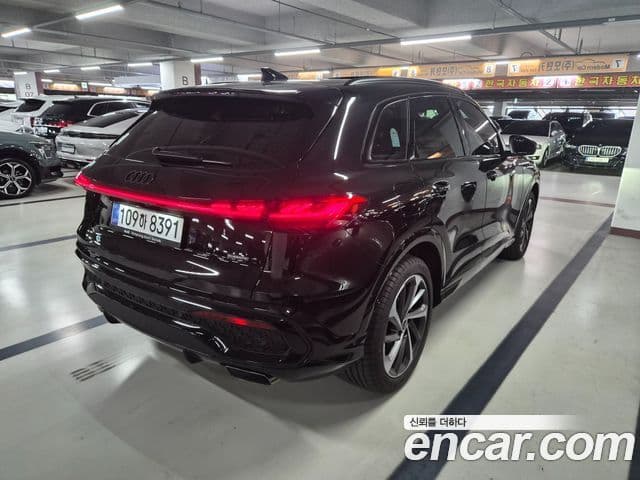 Audi Q5 2025 — Photo 16/20