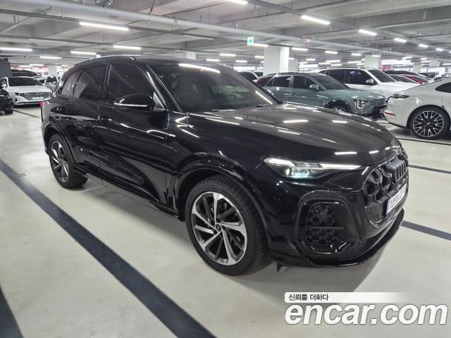Audi Q5 2025 — Photo 17/20
