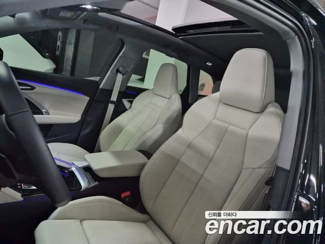 Audi Q5 2025 — Photo 18/20