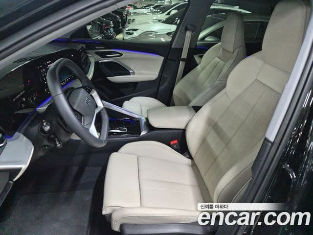 Audi Q5 2025 — Photo 13/20