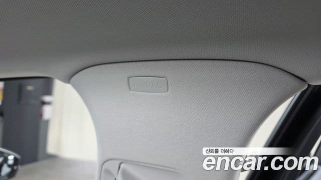 Volkswagen Touareg 2025 — Şəkil 15/34