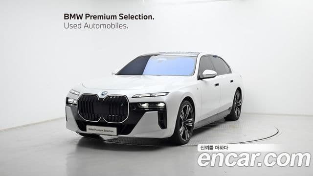 BMW i7 2024 — ფოტო 1/20