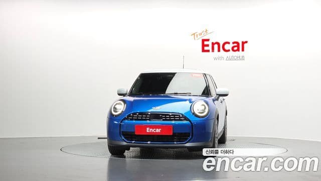 Mini Cooper C 2025 — Фото 3/20