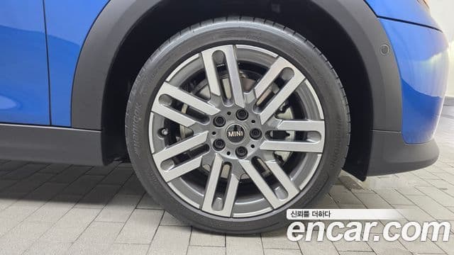 Mini Cooper C 2025 — Şəkil 10/32