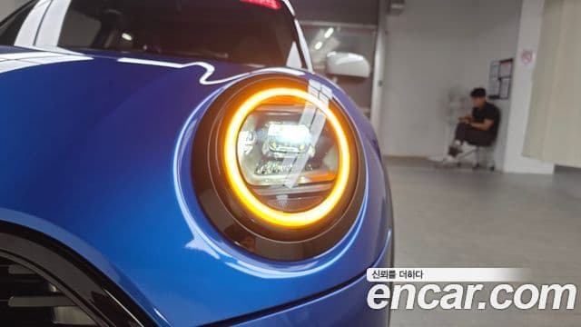 Mini Cooper C 2025 — Şəkil 8/32
