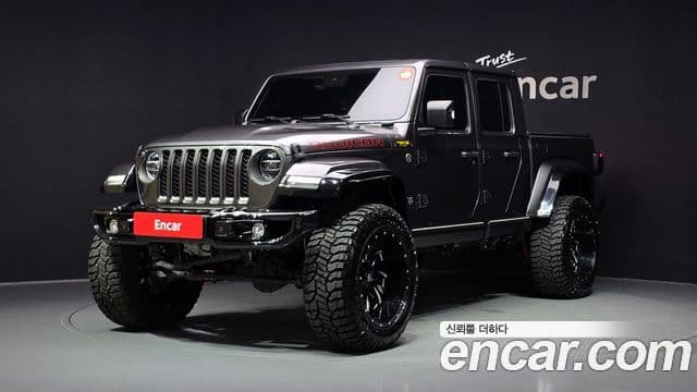 Jeep Gladiator 2021 — Şəkil 2/20
