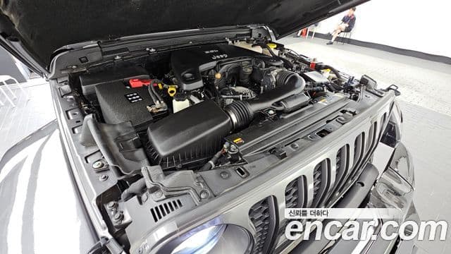 Jeep Gladiator 2021 — Şəkil 13/20