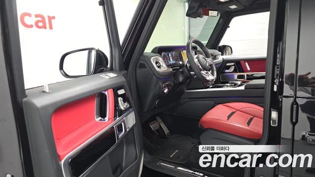 Mercedes-Benz G-Class 2024 — Photo 2/20