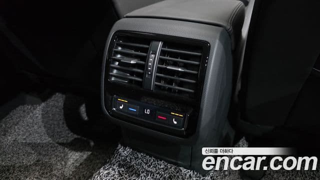 Volkswagen Arteon 2019 — ფოტო 20/37