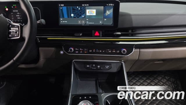 Kia Carnival 2023 — Фото 15/20