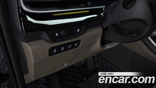Kia Carnival 2023 — Photo 17/32