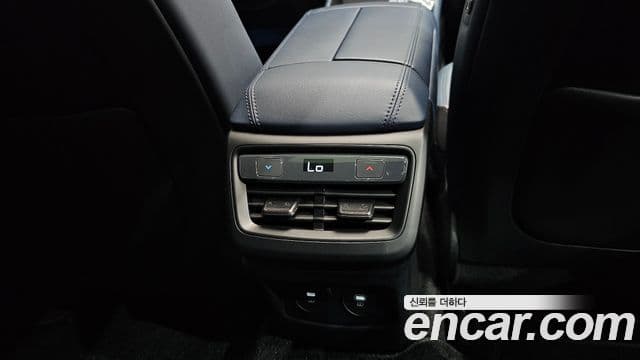 Kia K8 2025 — Şəkil 28/39