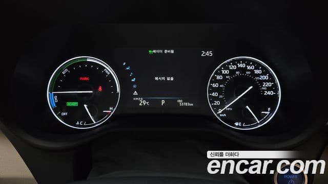 Toyota Sienna 2023 — ფოტო 2/20