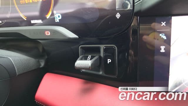 Porsche Taycan 2022 — Photo 8/20